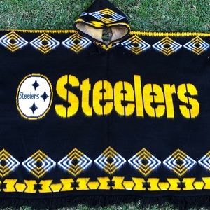 Steelers Alpaca Wool Blend poncho, Unisex one size. Made in Ecuador